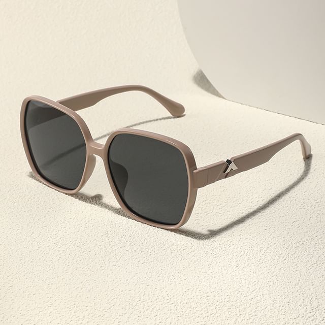 Square Polarized Frame Sunglasses
