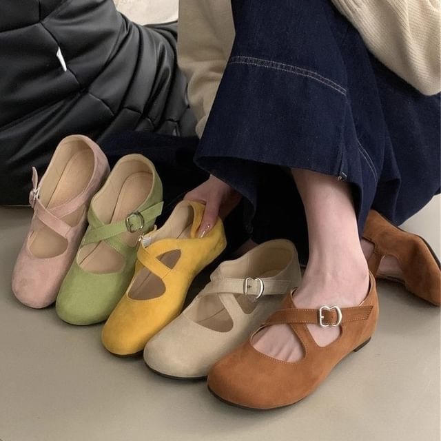 Hidden Shoes Criss Mary Cross Wedge Jane