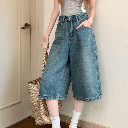 Capri Washed Jeans Leg Wide Rise High