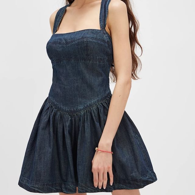 Sleeveless Square-Neck Washed Slim-Fit Mini Denim Dress