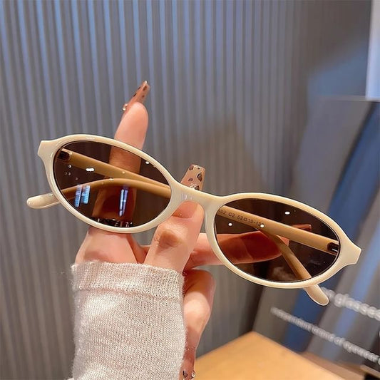 Oval / Frame Set Sunglasses Plastic Case Pouch Cleaning Cloth