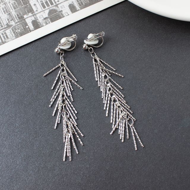 Drop Earring / Fringed Clip-On