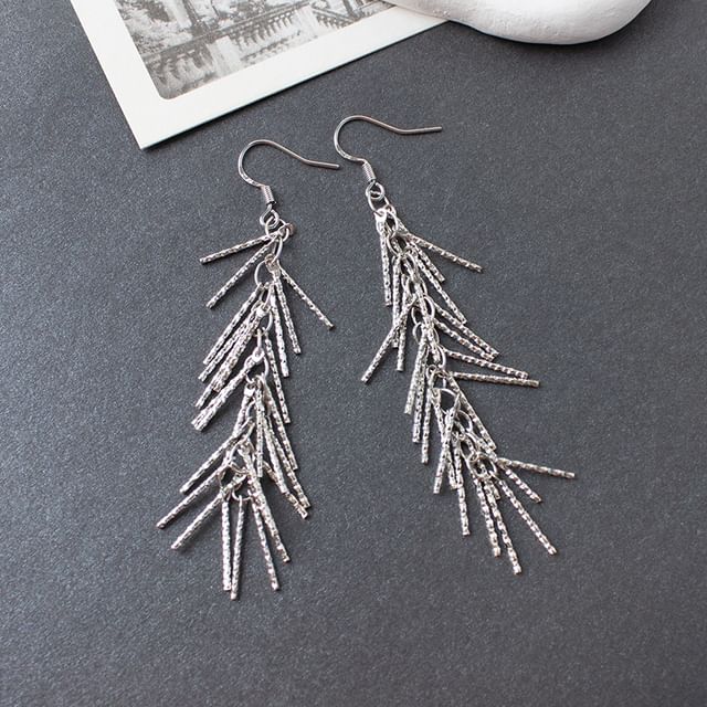 Drop Earring / Fringed Clip-On