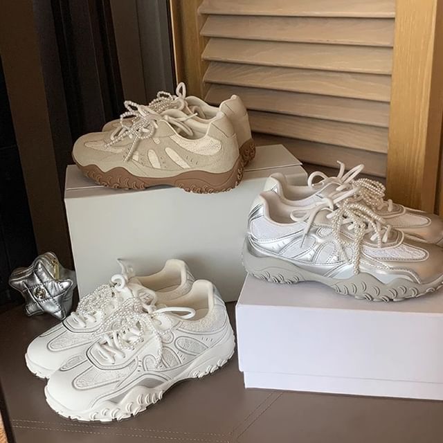 Sneakers Platform Patterned Lace-Up