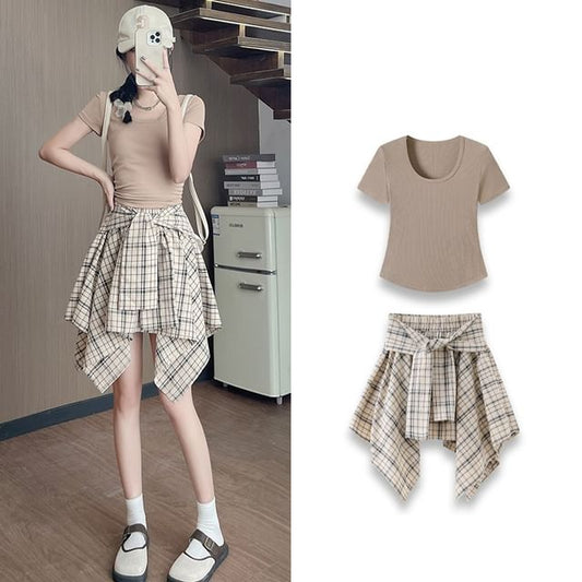 Asymmetrical Tie-Front Mini Skirt with Plaid Pattern