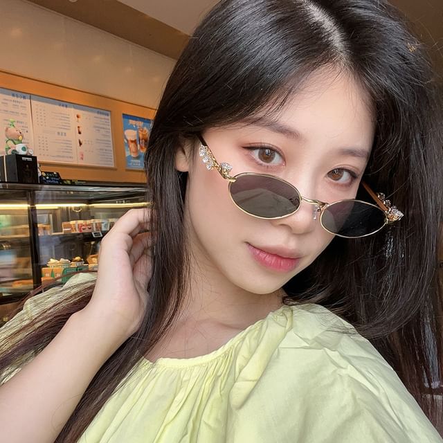 Sunglasses Oval Rhinestone / Glasses