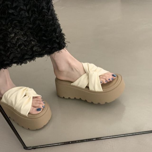 Platform Slide Twisted Sandals