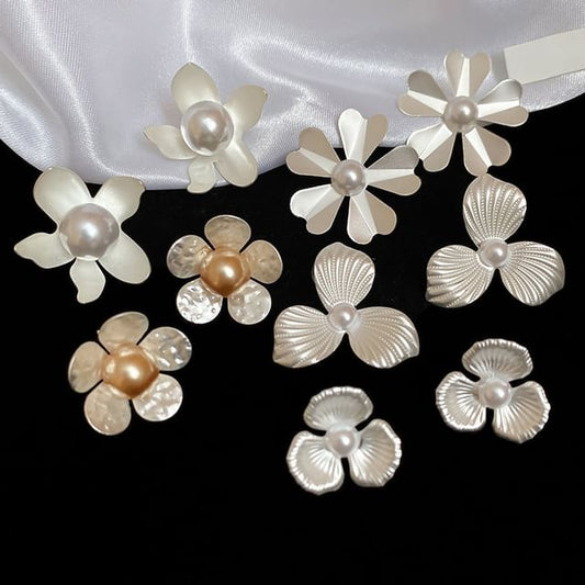 Stud Pearl Faux Earring Flower