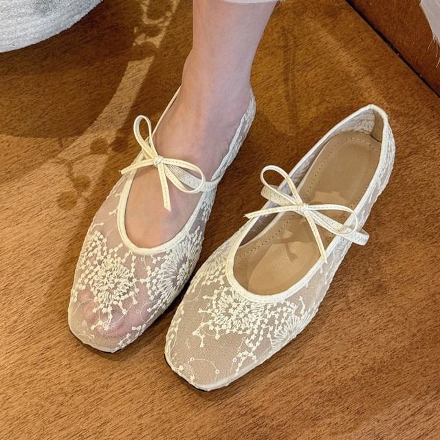 Floral Mary Jane Mesh Shoes Flat