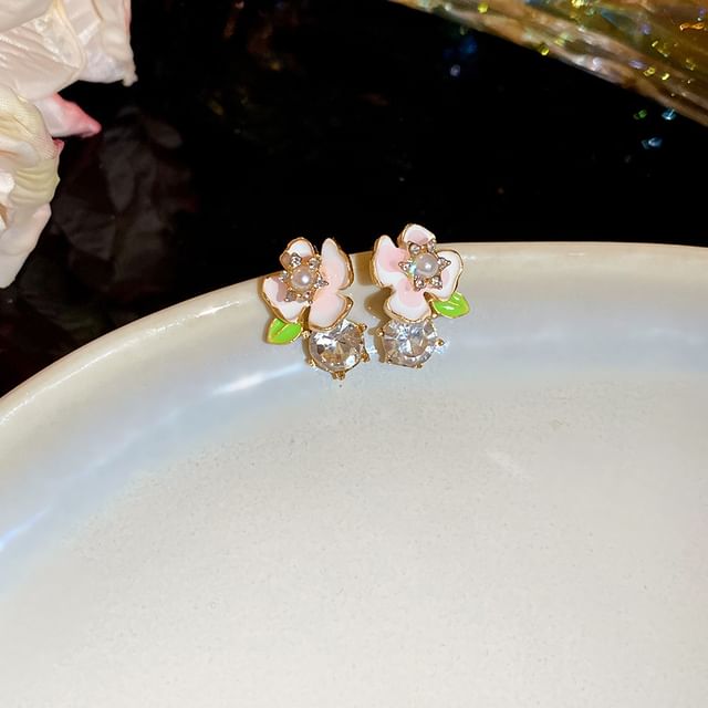 Earring Drop Pearl Faux (Various Designs)