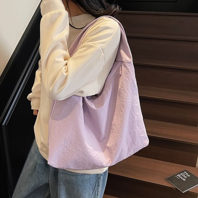 Plain Zip Shoulder Bag