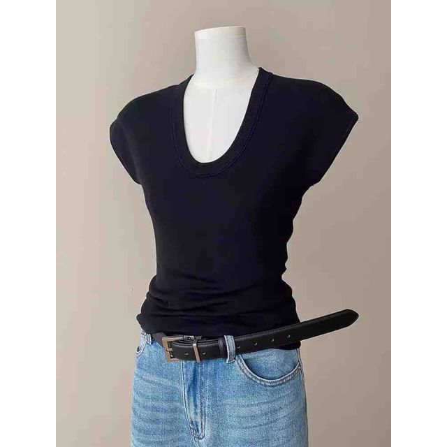 Top Fit Cap-Sleeve Knit Plain Neck Slim Scoop