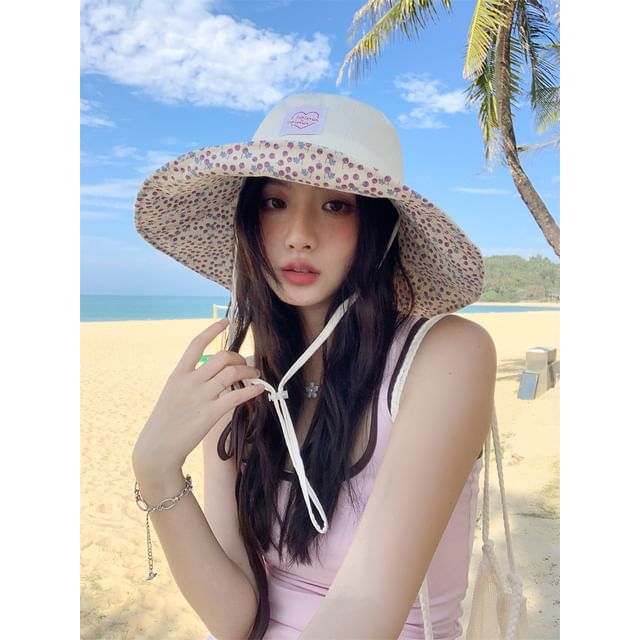 Heart Hat Applique Floral Print Sun