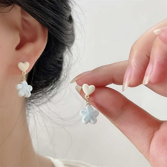 / On Flower Earring Heart Clip Drop