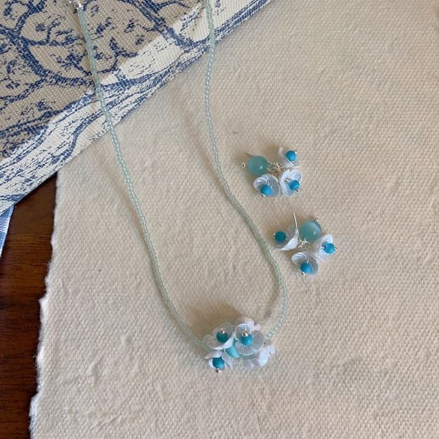 Beaded Necklace Earring Drop / Floral