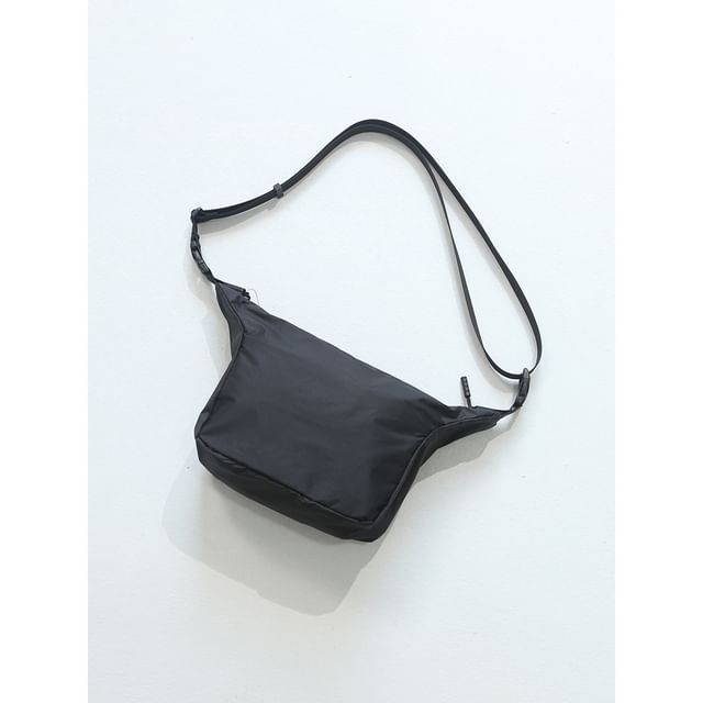 Plain Mini Shoulder Bag in 6 Colors