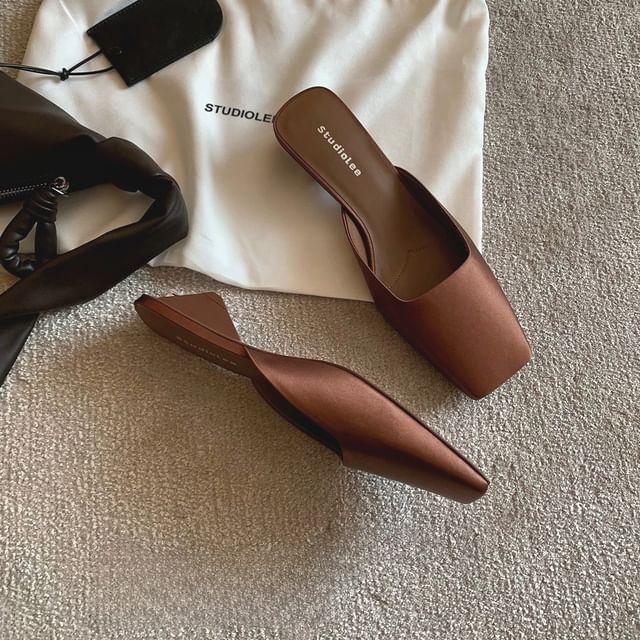 Heel Low Square Toe Mules