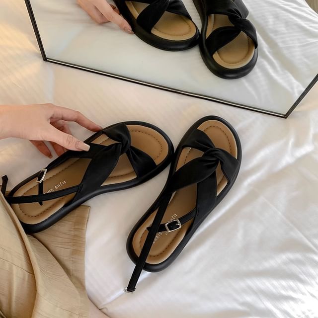 Knot Platform Sandals Slingback