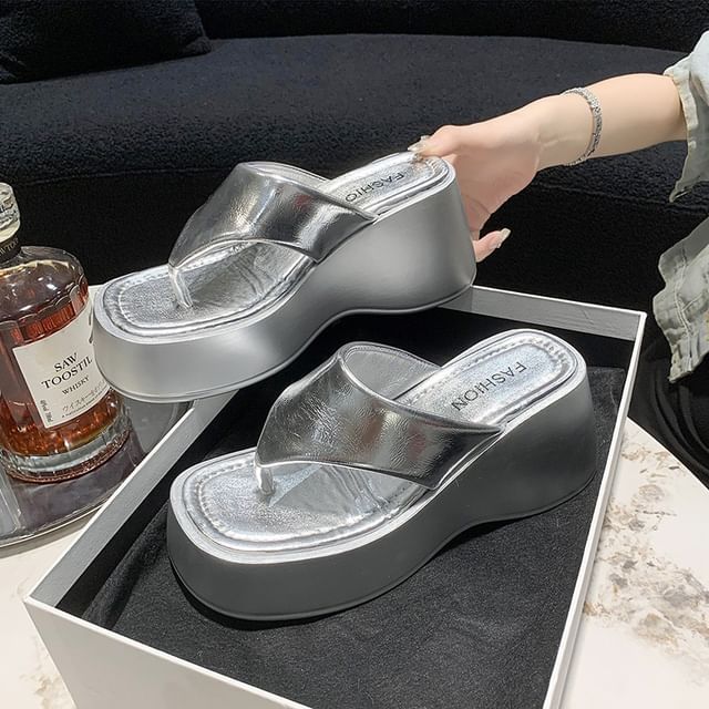 Leather Wedge Faux Platform Plain Flip-Flops