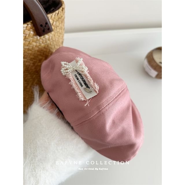 Beret Denim Lettering