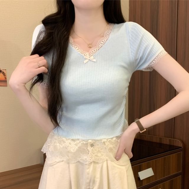 V-Neck Short Sleeve Lace Trim T-Shirt