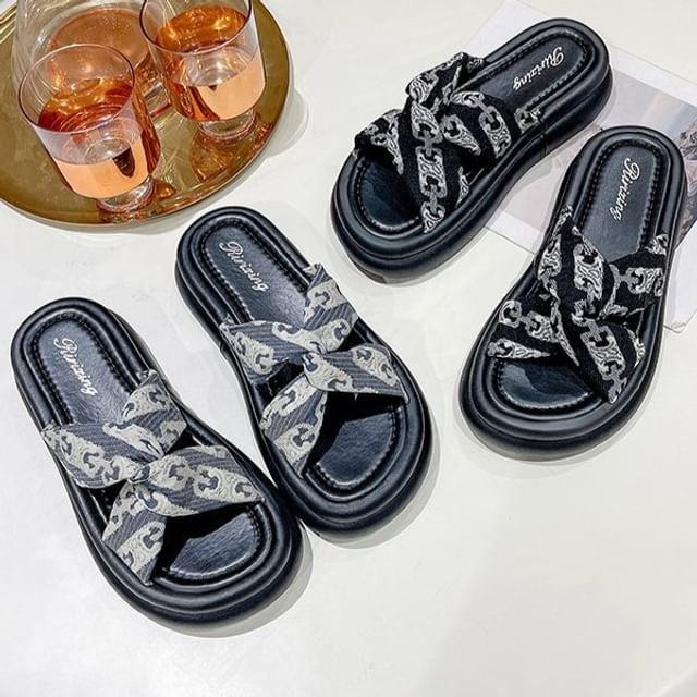 Knot Sandals Cross Criss Platform Slide Print