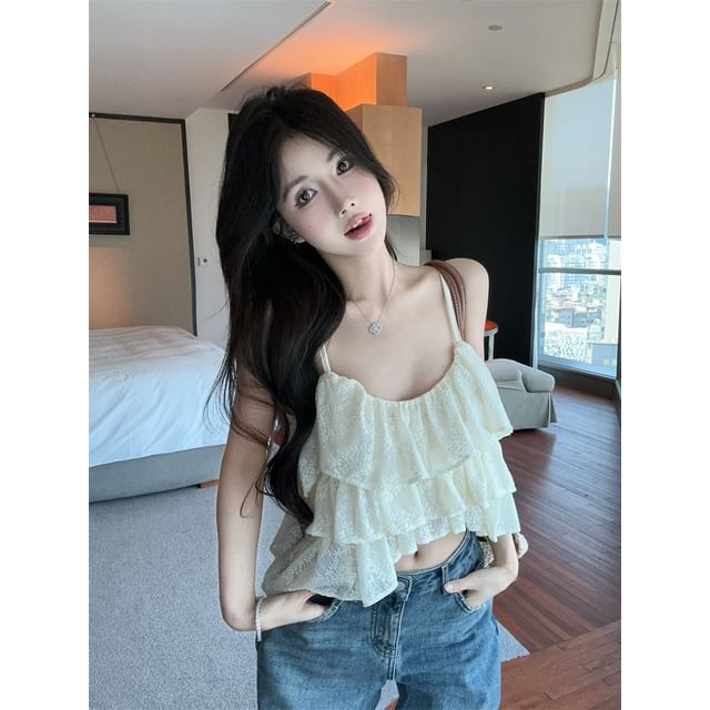 Spaghetti Strap Scoop Neck Lace Crop Cami