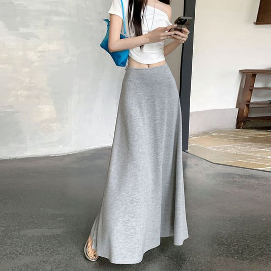 Mid-Rise Maxi A-Line Skirt