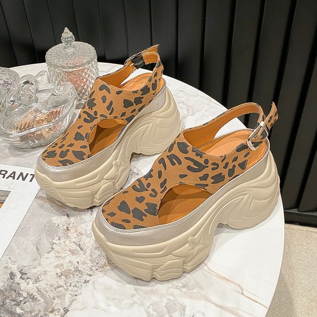 Platform Chunky Heel Buckled Sandals