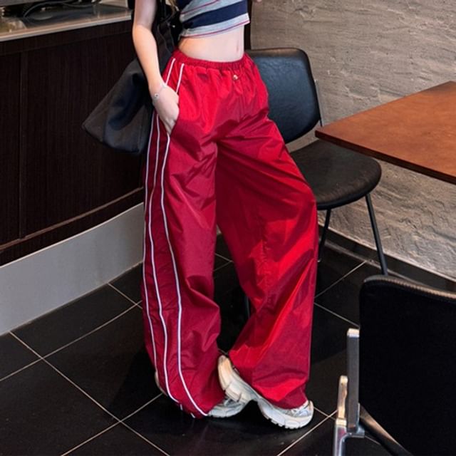Striped Crop Tube Top / Drawstring Waist Baggy Cargo Pants