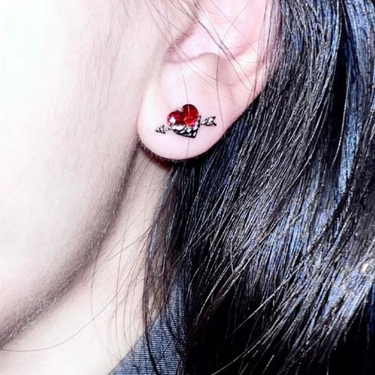 Stud Heart Rhinestone Ear