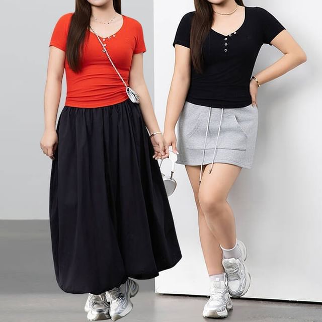 Plain Half-Buttoned Short-Sleeved Top