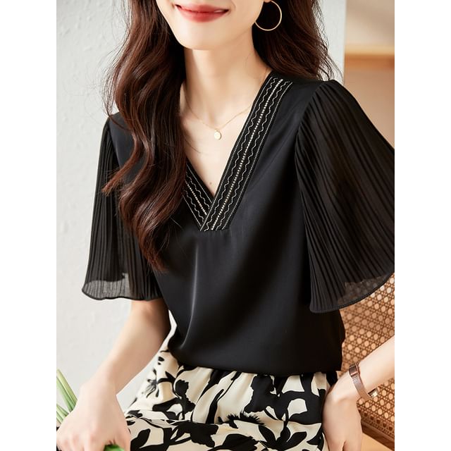 Sheer Paneled Accordion-Pleated V-Neck Short-Sleeved Blouse