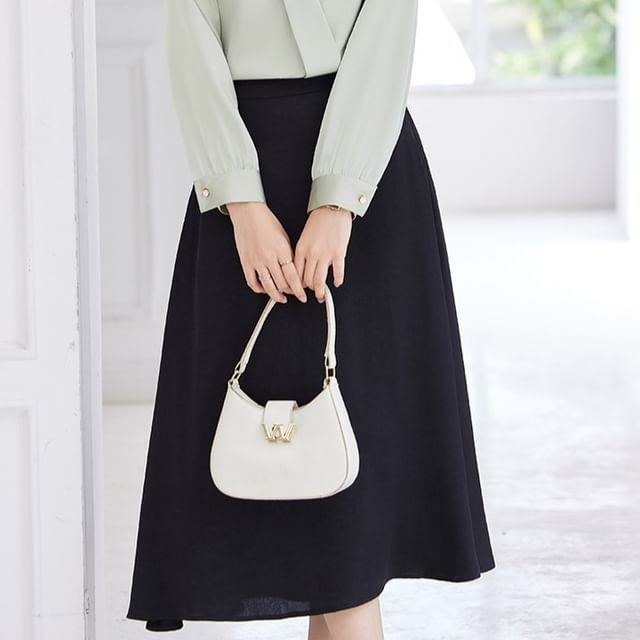 Plain V-Neck Long-Sleeved Blouse / High-Rise Midi Straight Skirt