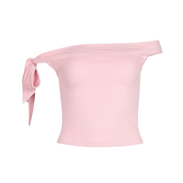 Plain Off-Shoulder Short-Sleeved Cropped T-Shirt