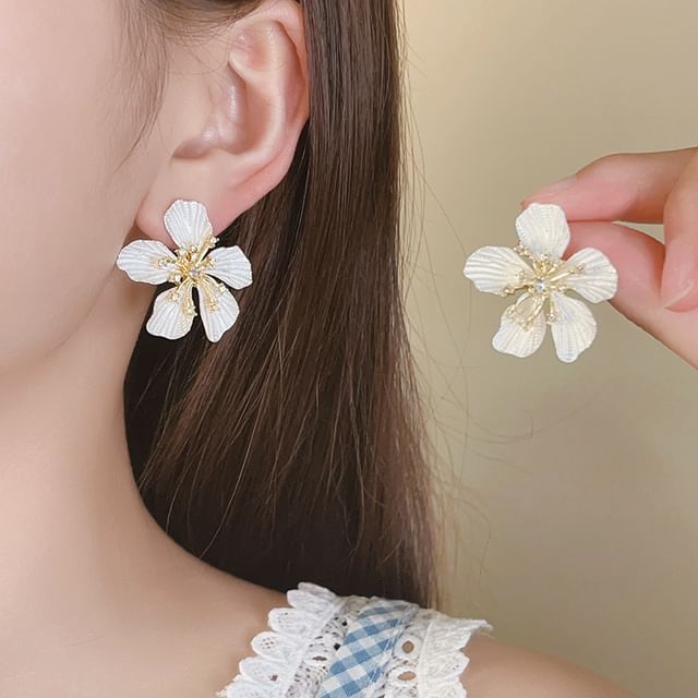 Earring Alloy Floral Statement