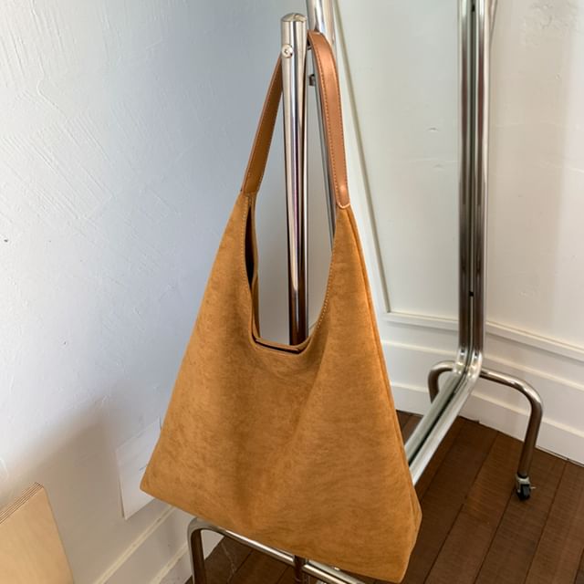 Suede Faux Bag With Pouch Tote