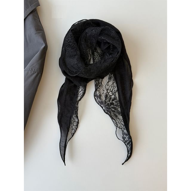 Panel Lettuce Edge Lace Scarf
