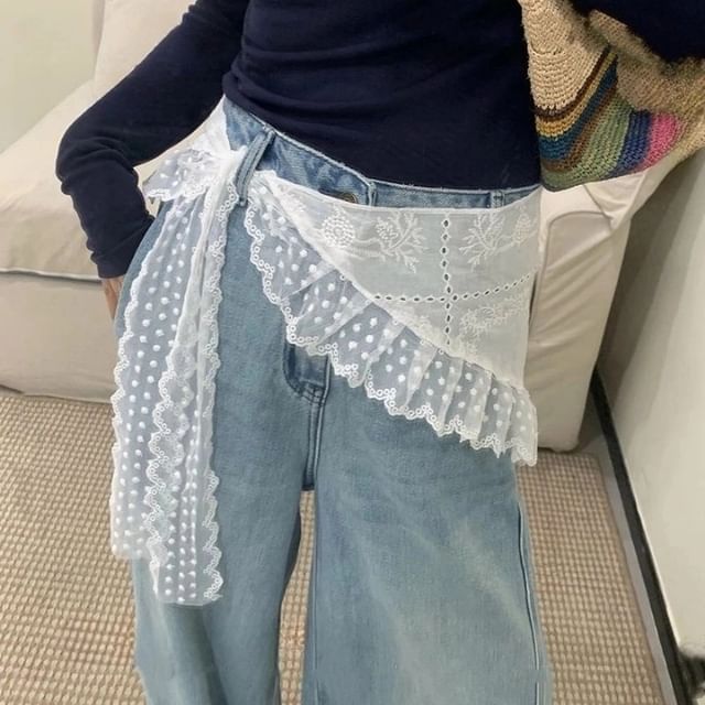 Oversized Lace Mini Skirt