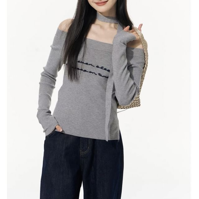 Long-Sleeve Off Shoulder Lettering T-Shirt