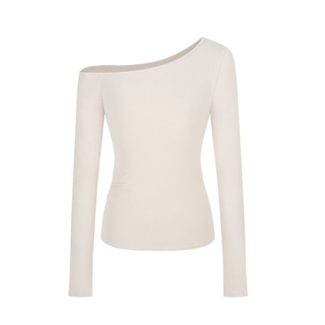 Plain Asymmetric Off-Shoulder Long-Sleeved Tee