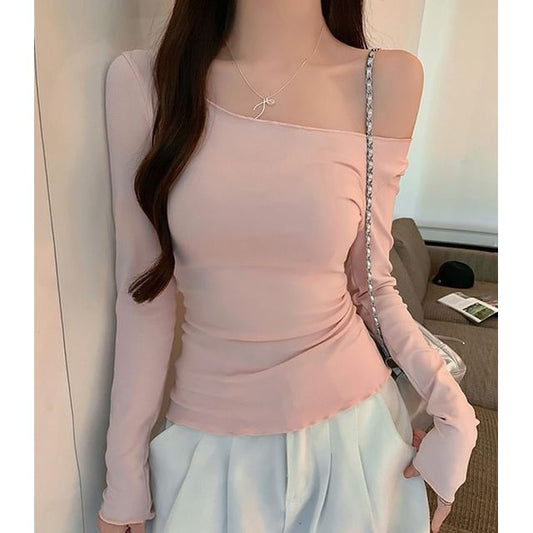 Plain Ruffled-Trim Cold-Shoulder Sleeved Fitted Top