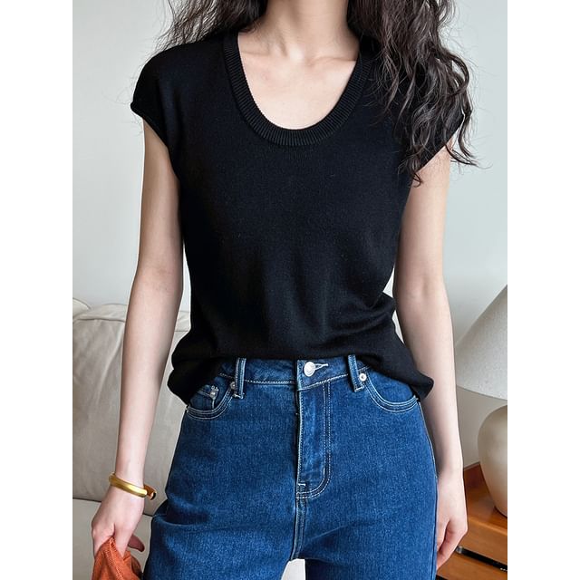 Scoop-Neck Short-Sleeved Knit Top
