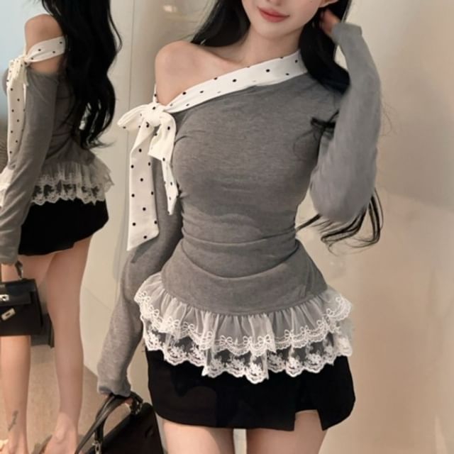 Off-Shoulder Asymmetric Lace-Trim Long-Sleeved Tee