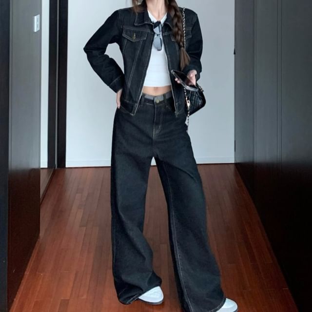 Collared Contrast Stitched Zip-Up Denim Jacket / Low Waist Hot Pants / Wide Leg Jeans