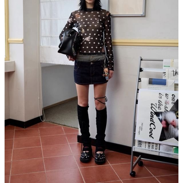 Long-Sleeve Crew Neck Dotted T-Shirt