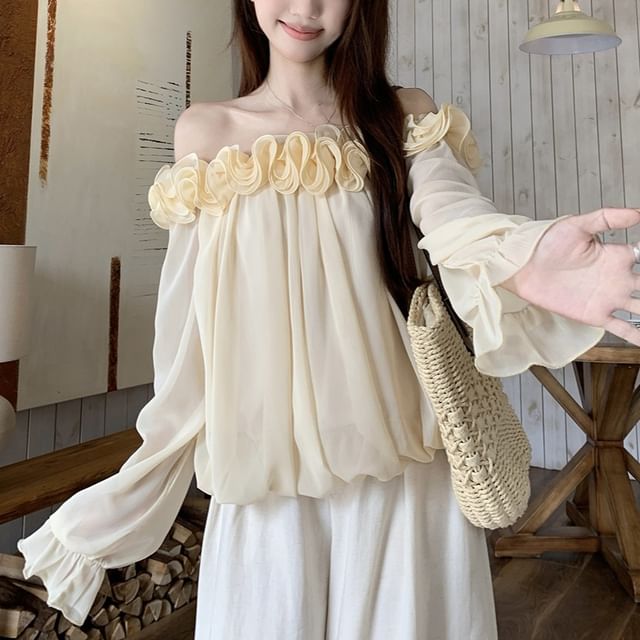 Off-Shoulder Long Sleeve Ruffle Blouse