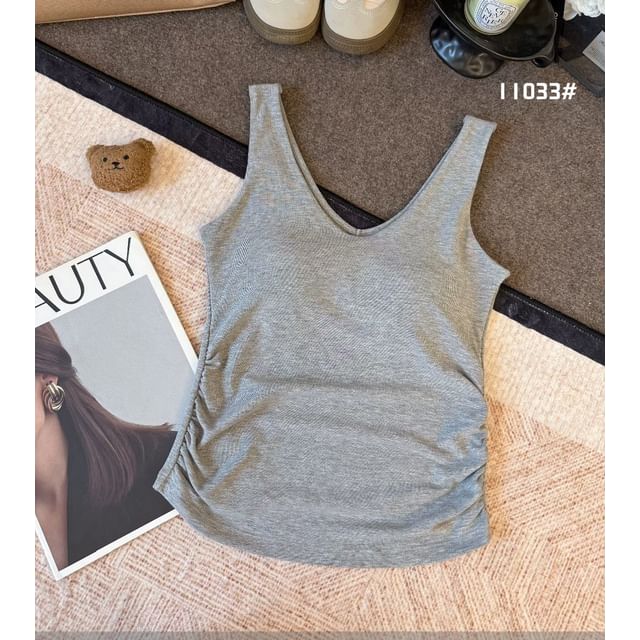Ruched Padded V-Neck Fitted Sleeveless Tank Top