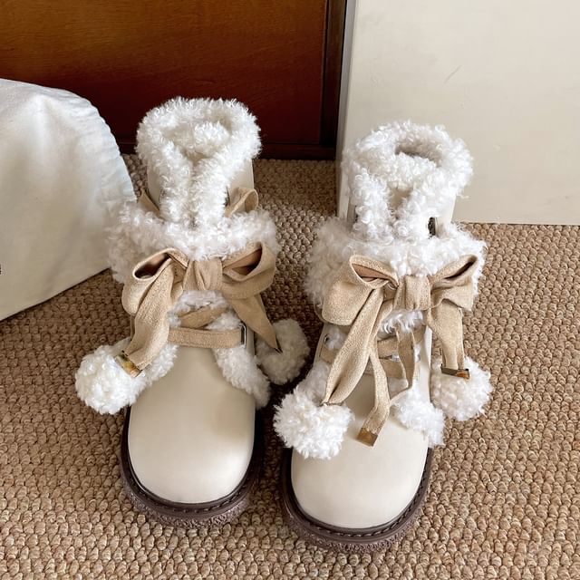 Platform Pom Pom Fleece-Lined Lace-Up Short Snow Boots