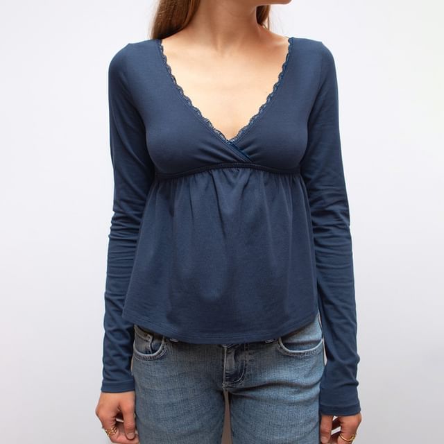 Plain Lace-Trim V-Neck A-Line Long Sleeve T-Shirt